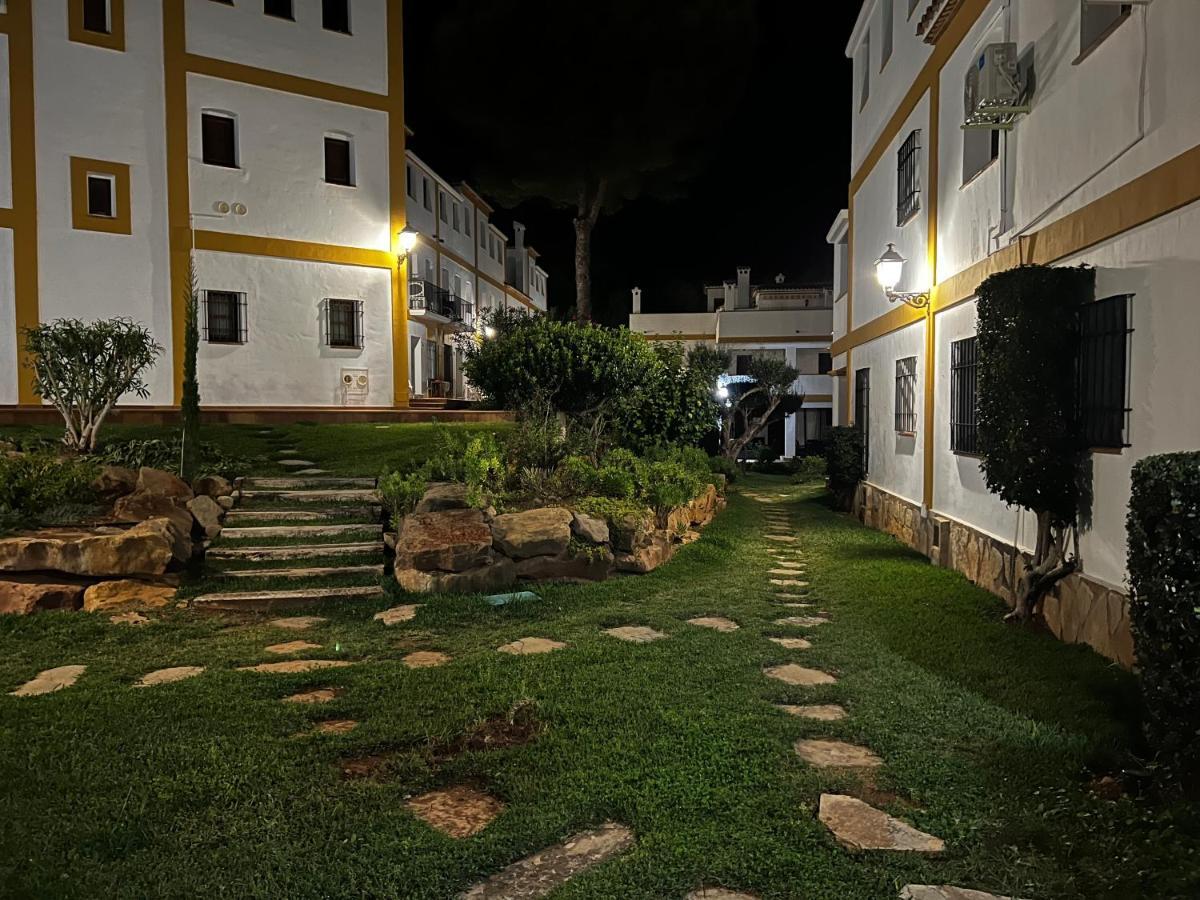 Ruhiges Eckreihenhaus Mit Pool In La Sella Zarzas One Denia Villa Pedreguer Exterior foto