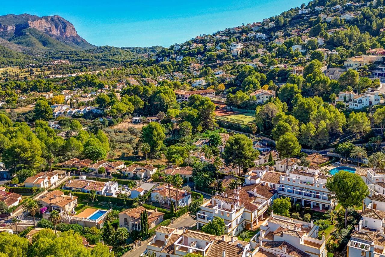 Ruhiges Eckreihenhaus Mit Pool In La Sella Zarzas One Denia Villa Pedreguer Exterior foto