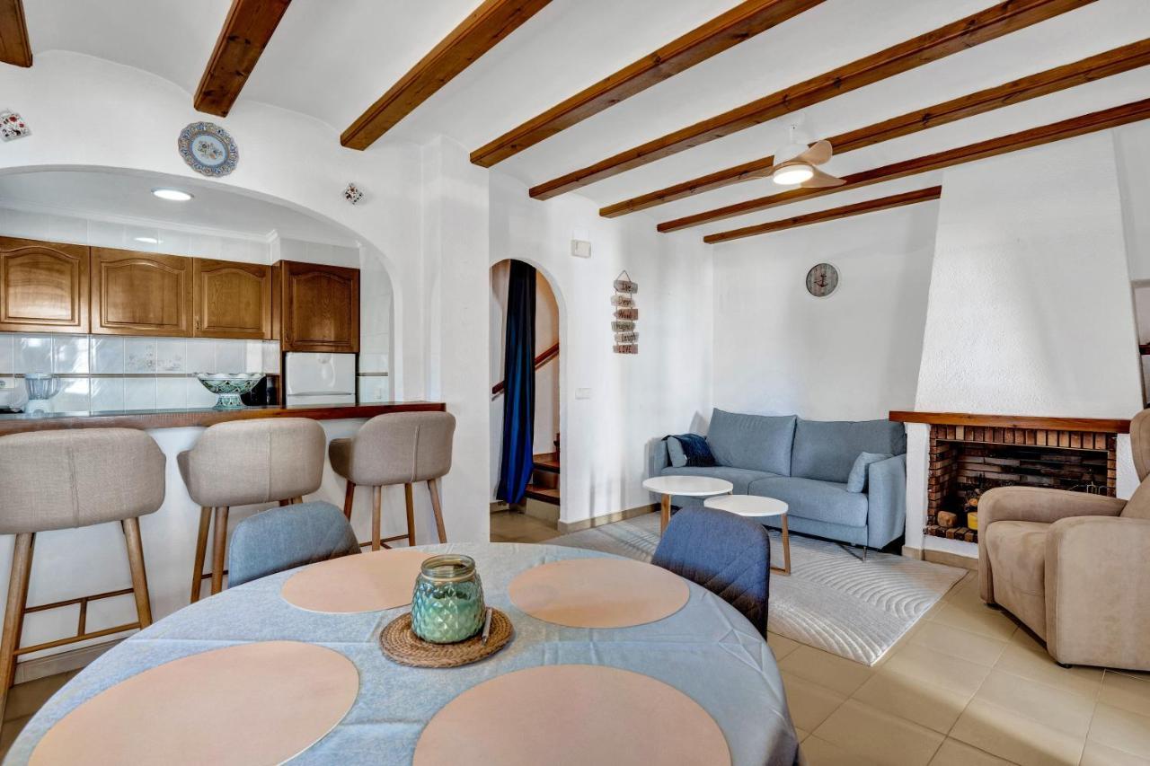 Ruhiges Eckreihenhaus Mit Pool In La Sella Zarzas One Denia Villa Pedreguer Exterior foto
