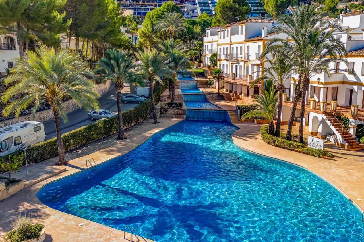 Ruhiges Eckreihenhaus Mit Pool In La Sella Zarzas One Denia Villa Pedreguer Exterior foto